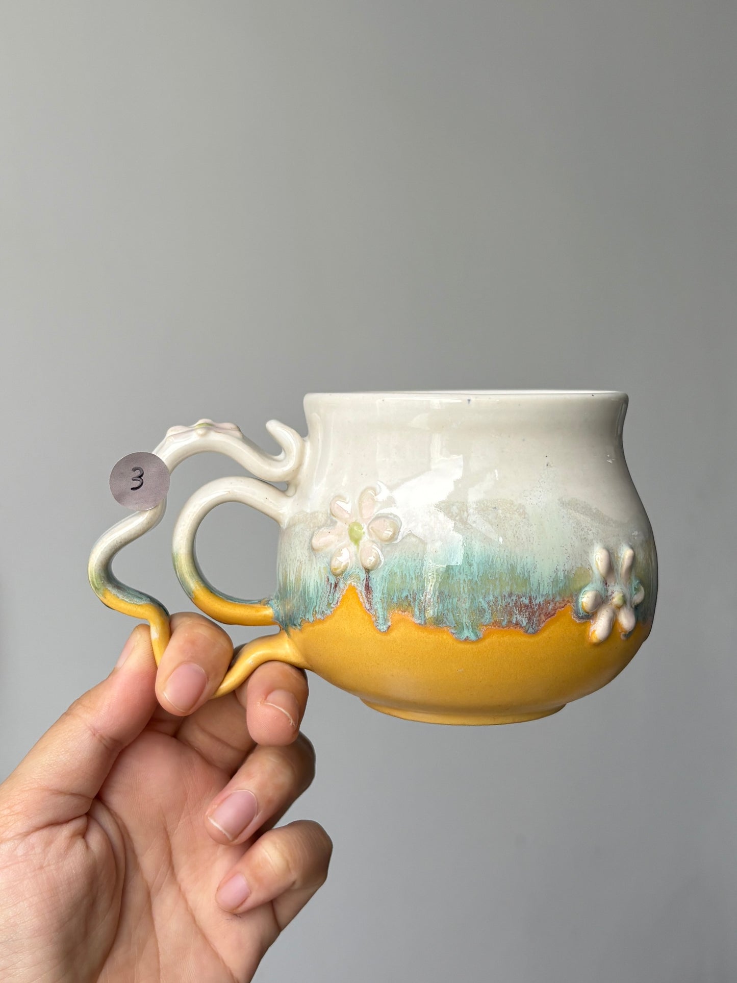 Daisy White-Bloom Mug (3)