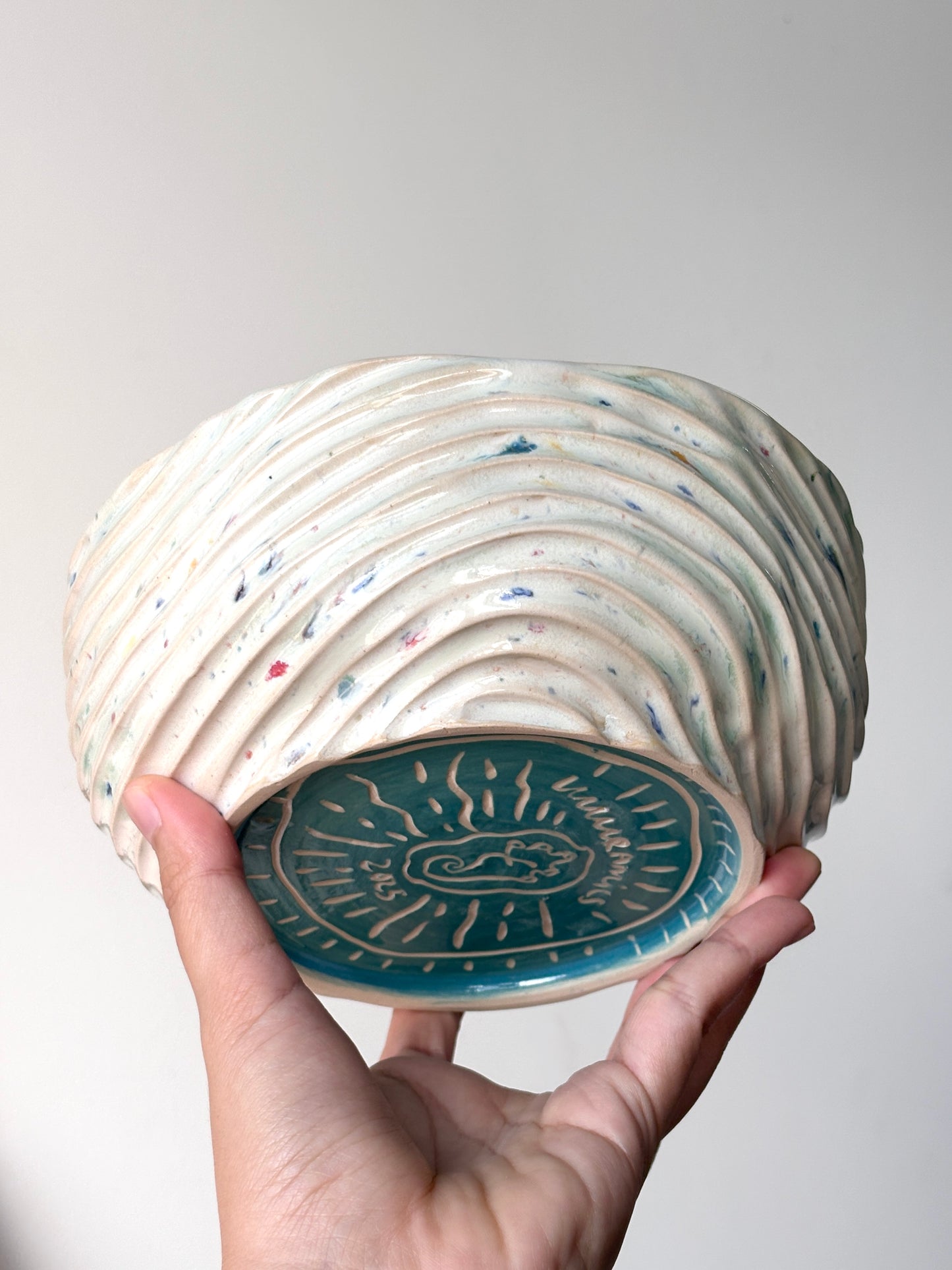 Seabed Confetti Dinner Bowl