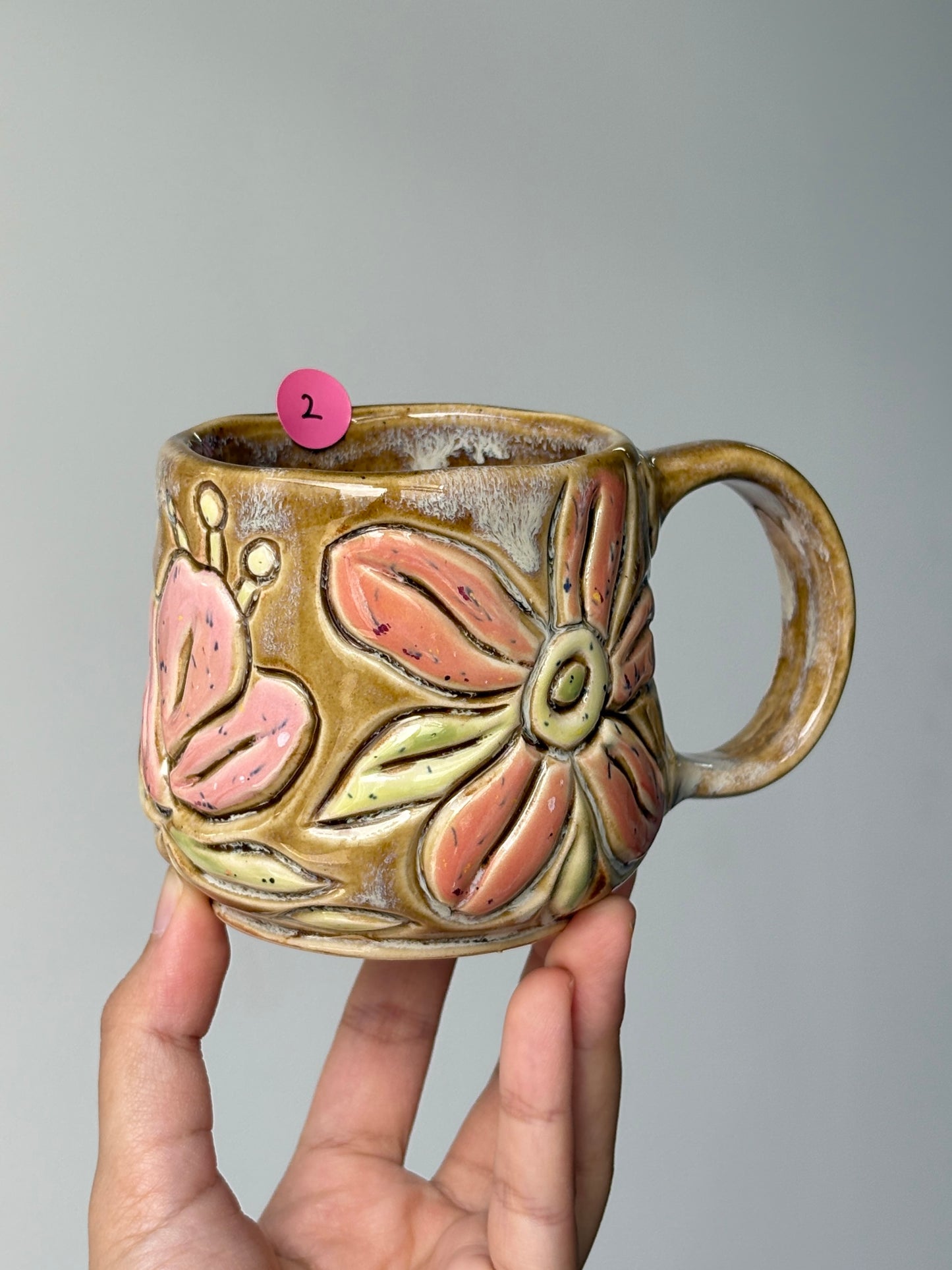 Bunga-Bunga mug in Mocha (2)