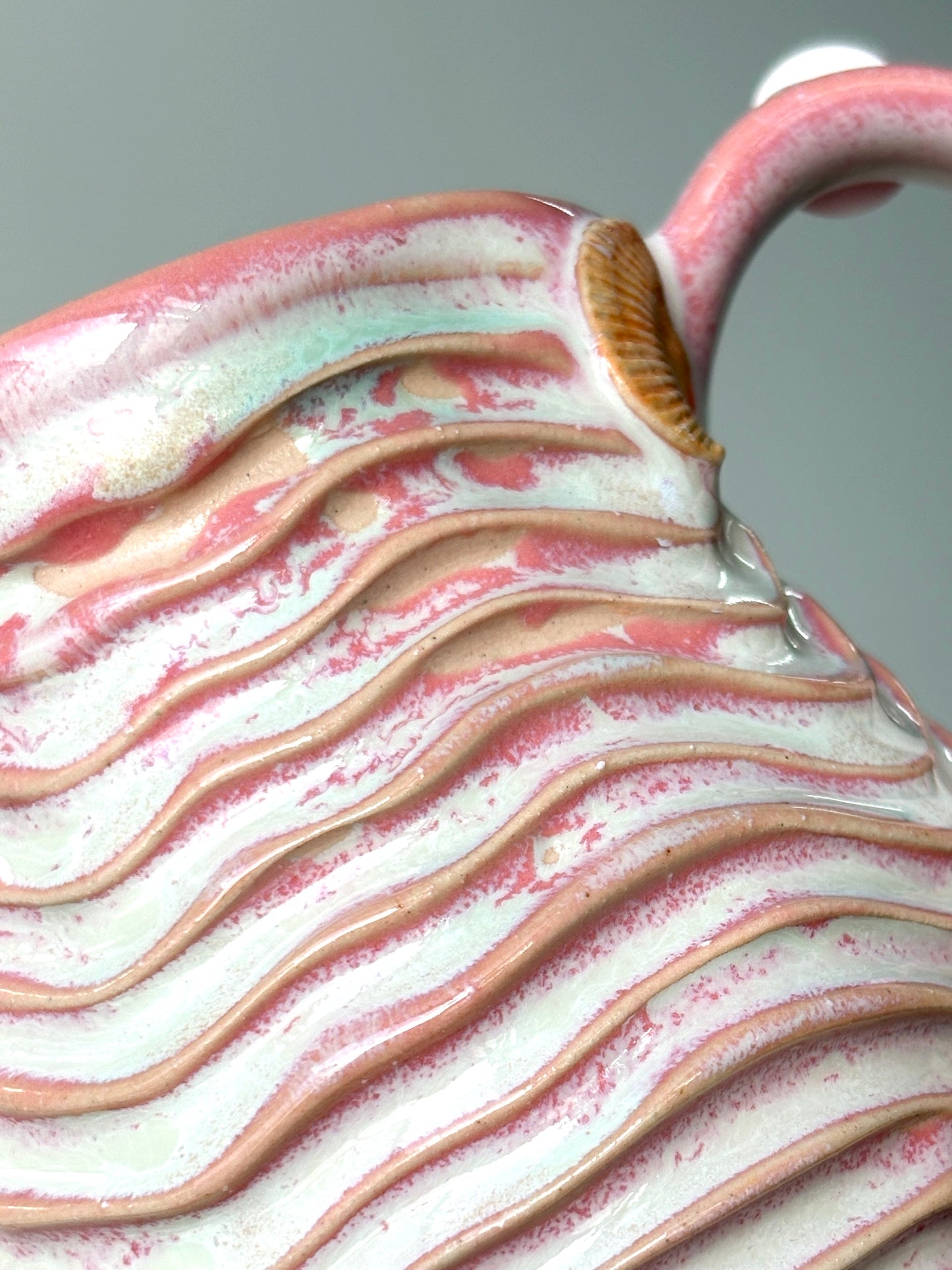 Shell Pink Rainbow Seabed Mug (1)