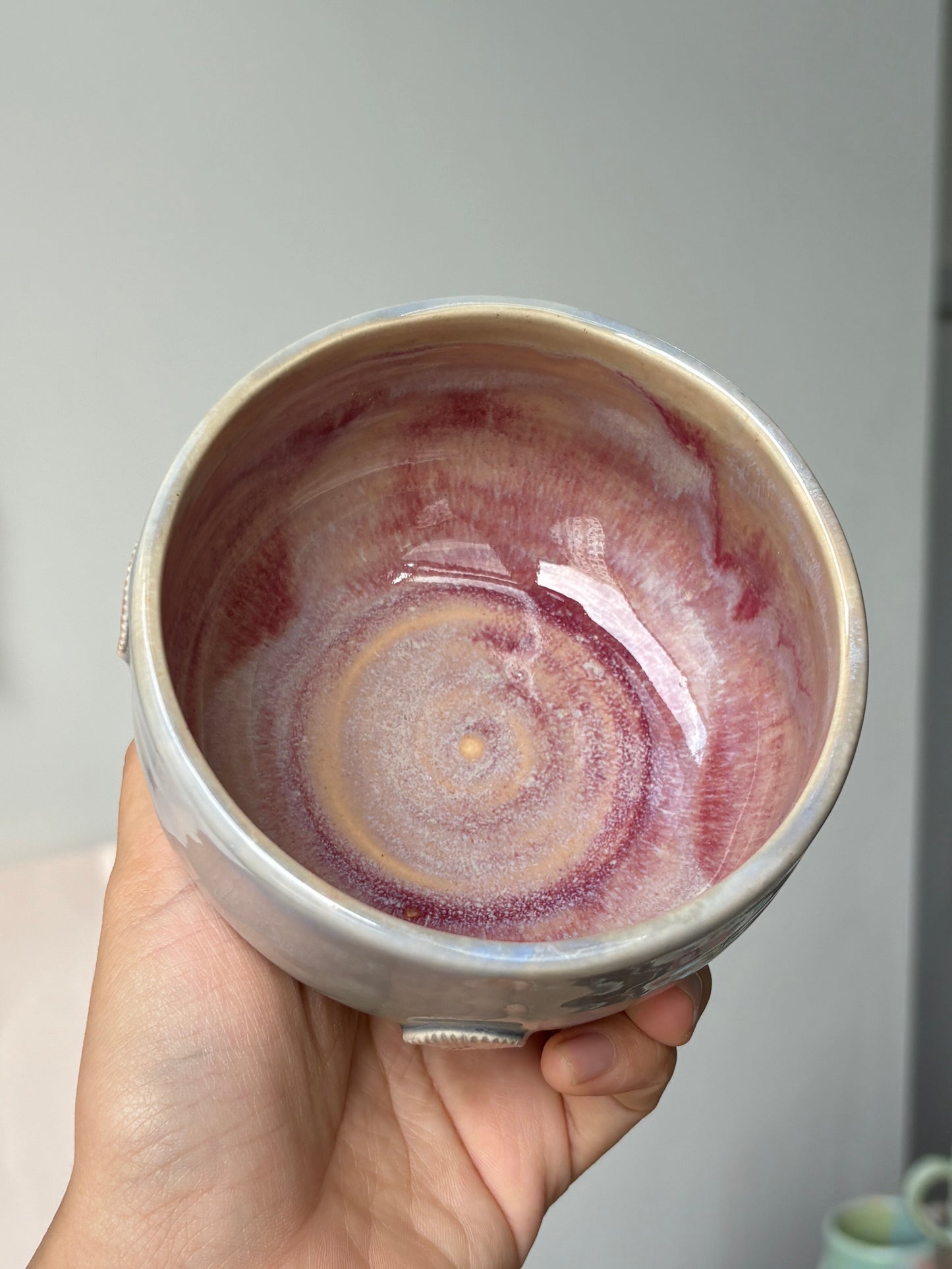 Ricebowl with shells (plum interior)