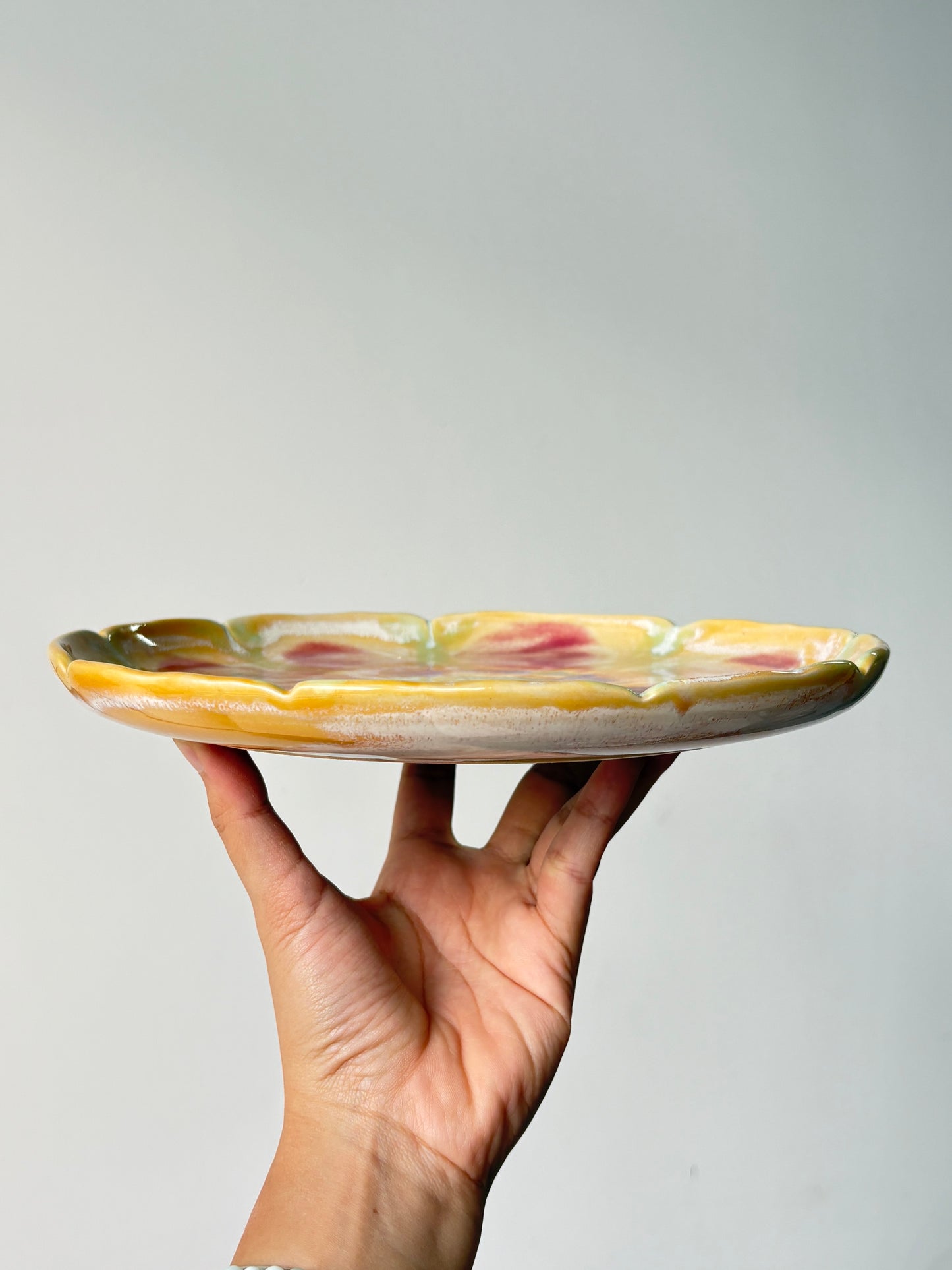 Flower Power Dinner Plate in Yellow