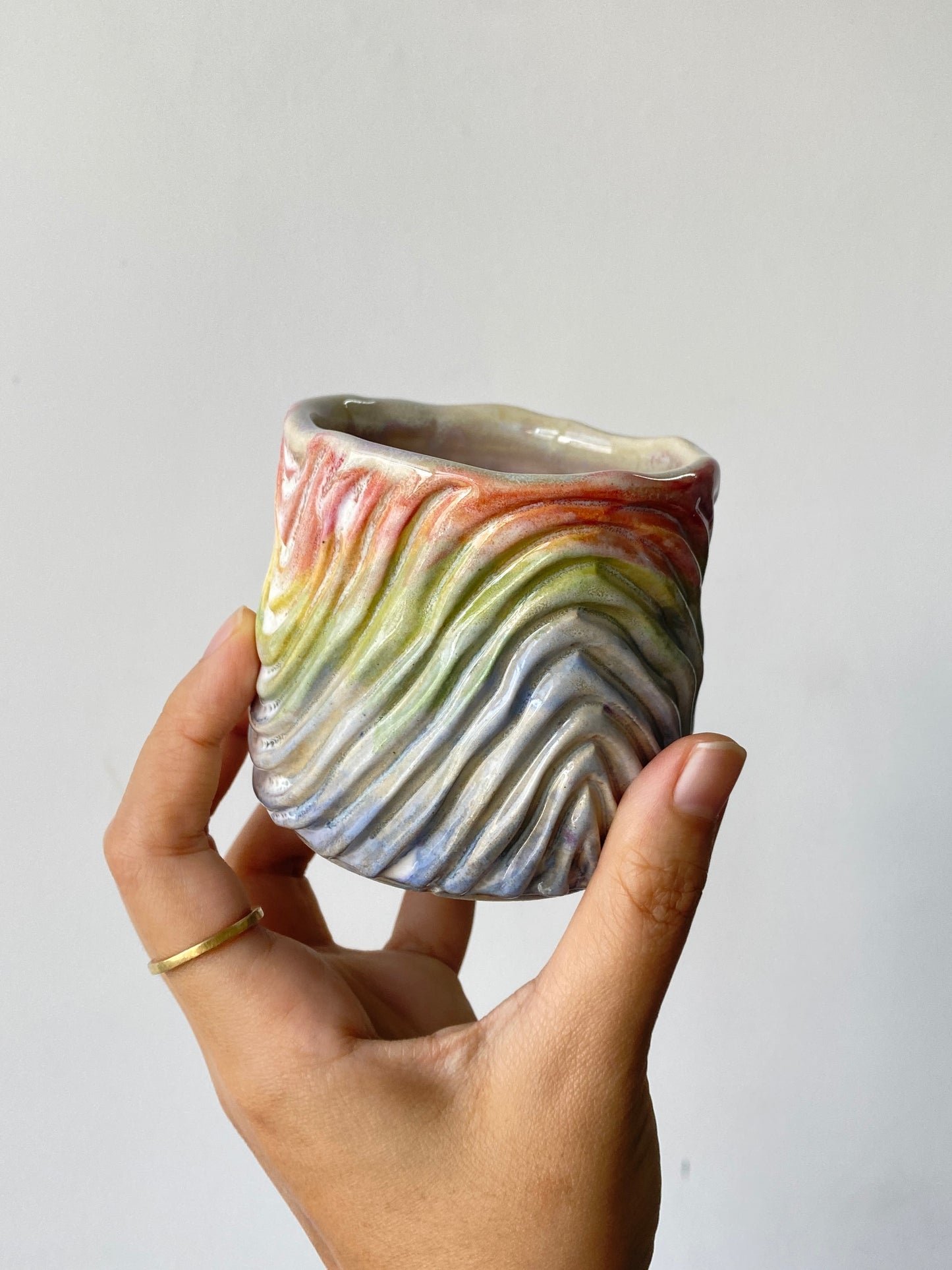 Seabed Rainbow Sipcup- Lone Rainbow MEDIUM
