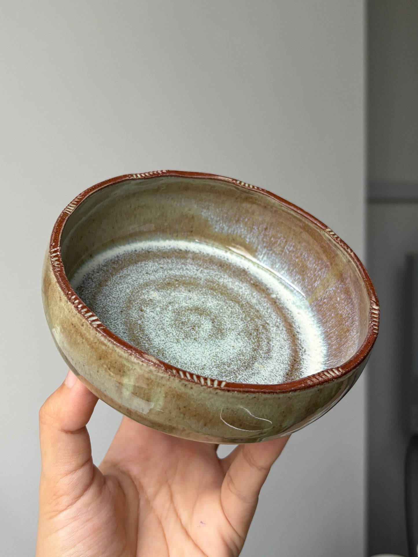 Moss-Low side bowl