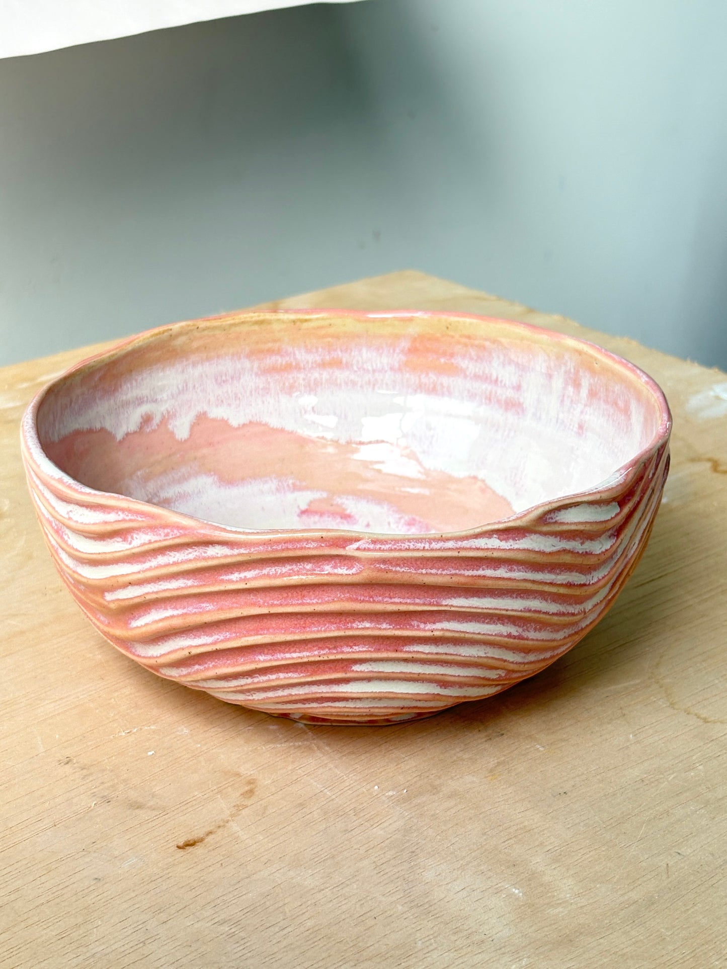 Shell Pink Seabed Dinner Bowl