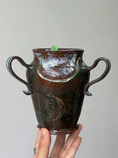 Sample Crescent Vessel (V4)